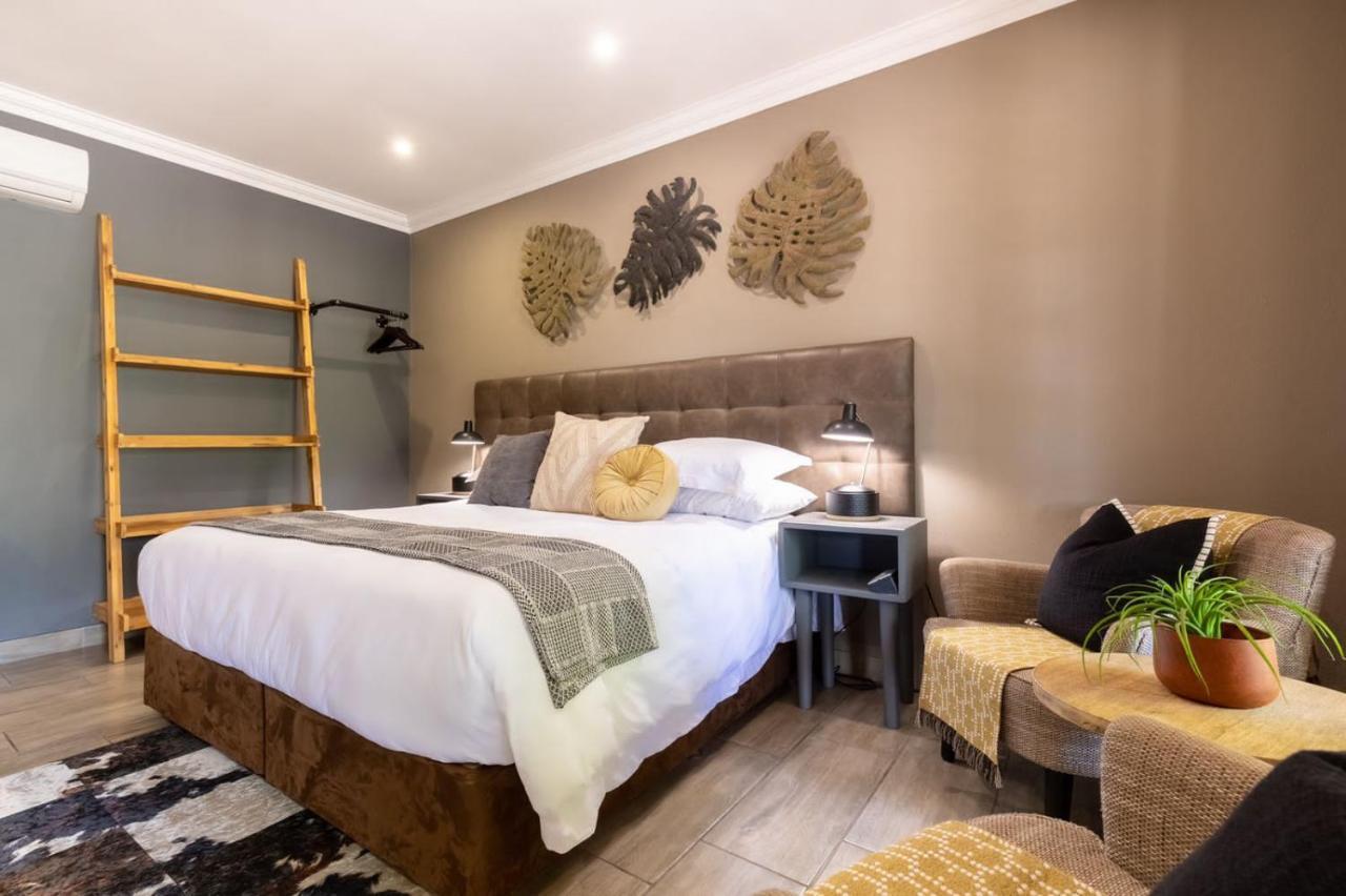 Lowveld Living Guesthouse Mbombela Exterior foto